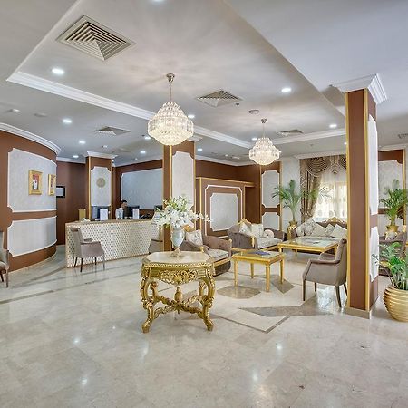 Royal Hotel Sardzsa Kültér fotó