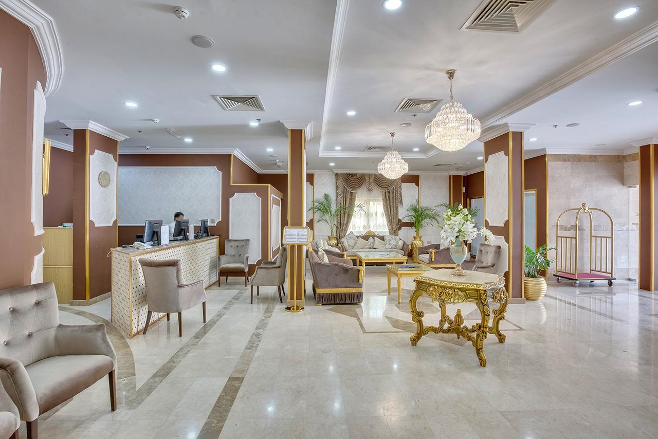 Royal Hotel Sardzsa Kültér fotó
